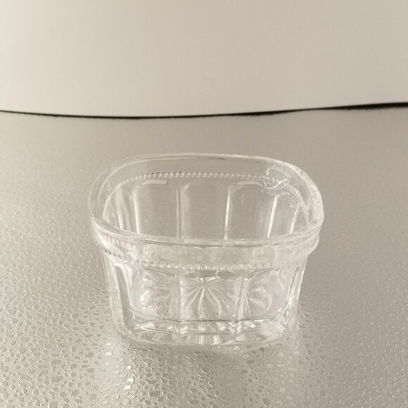 Crystal Relish Server 4-piece Server Serving Bowls Tray Set - Picture 12 of 16